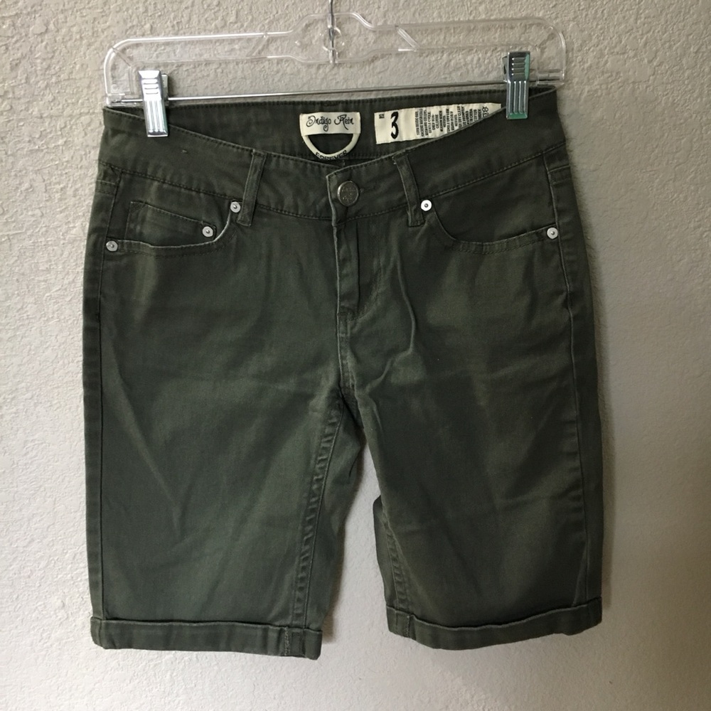 Indigo Rain Juniors Cuffed Bermuda Shorts Size 3